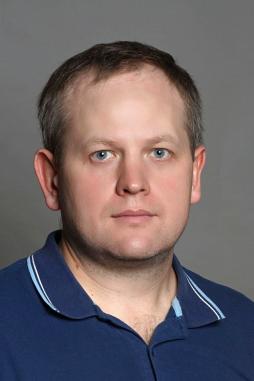 Попов Юрий Александрович